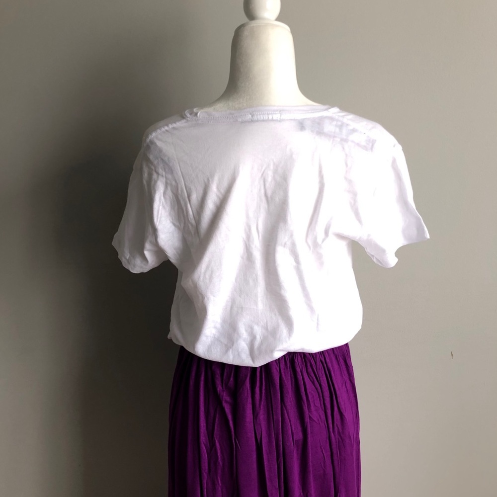 Solstice Moon Graphic Boho Tee - Picture 5 of 6